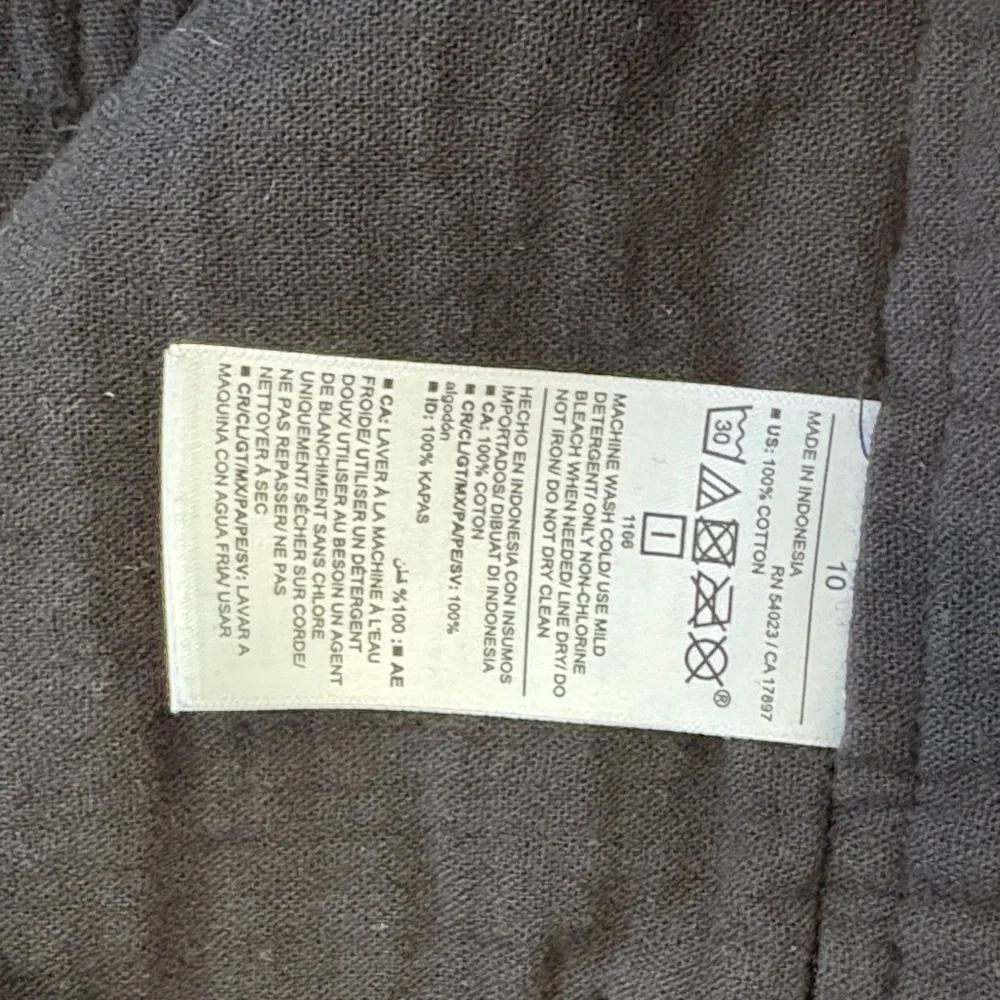 Old Navy classic black